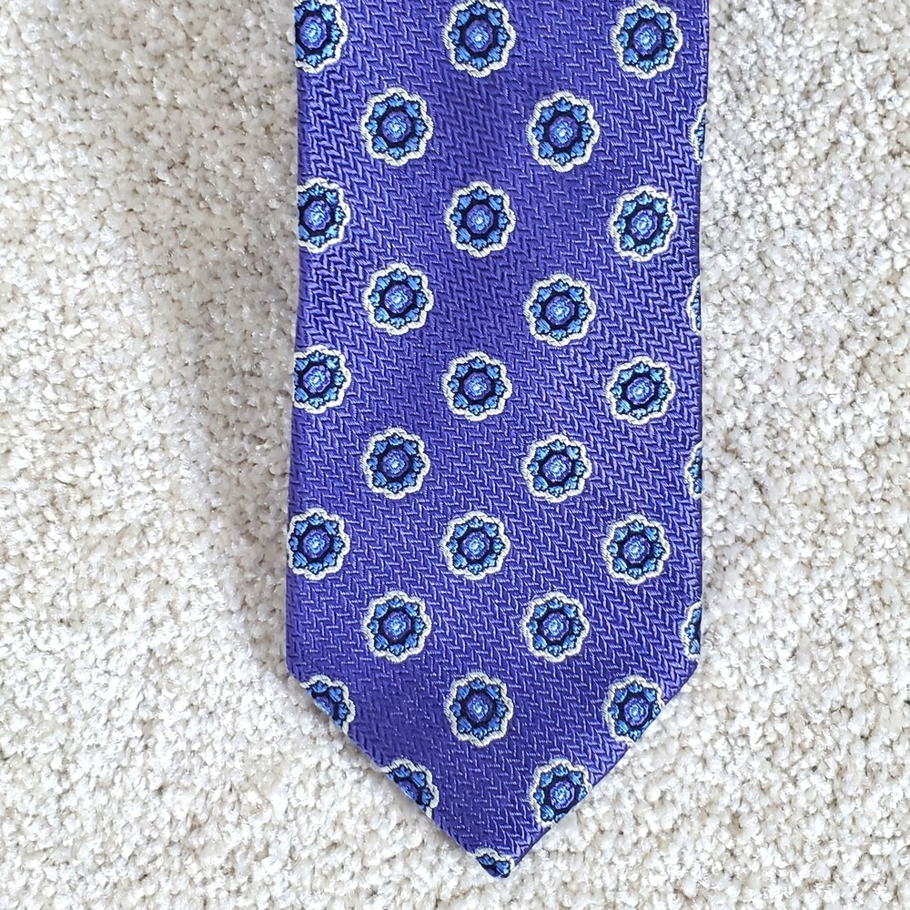 Jos A Banks Men's Neck Tie Purple Geometric Heritage Collection 60"